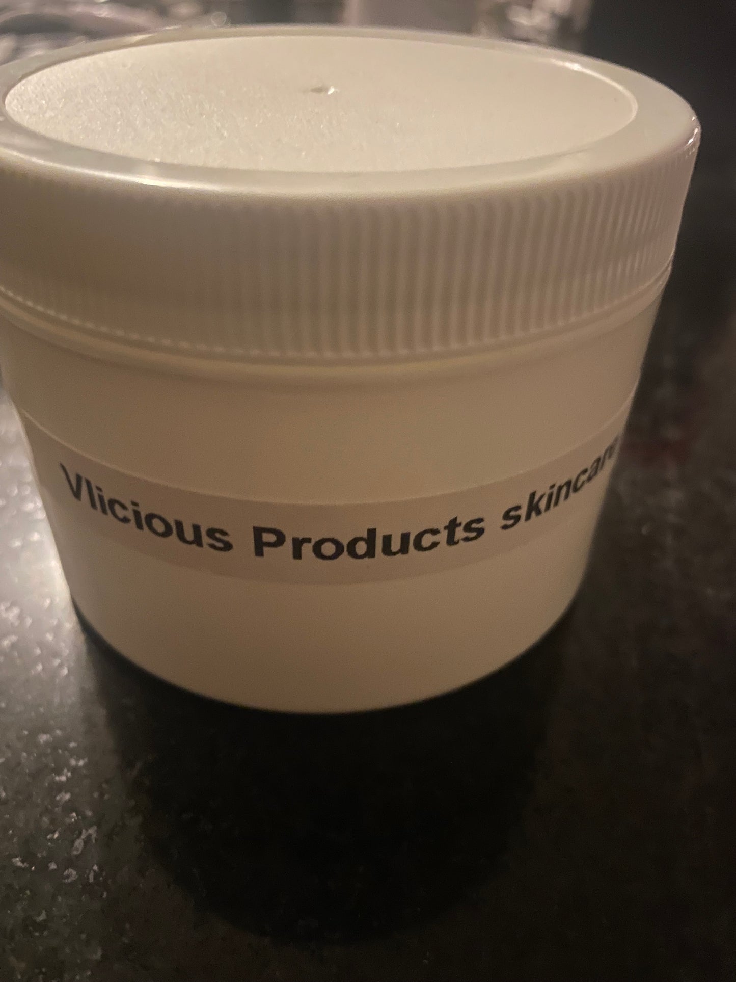 Body skin cream 8oz bottle